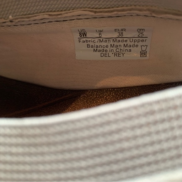 BZEES Del'Rey Ivory Beige Fabric Wedge Slingback Sandals Women's sz 8 Wide - Picture 7 of 10